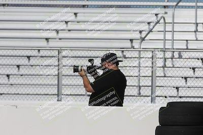 media/Oct-05-2025-CVMA (Sun) [[beeef4f201]]/Race 3-Amateur Supersport Middleweight/